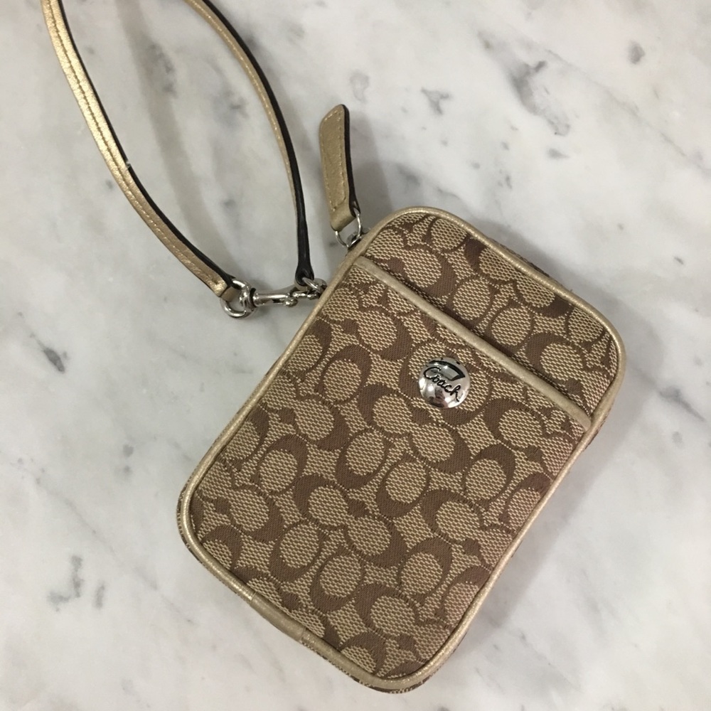 Authentic Coach Bag/Wristlet Pouch